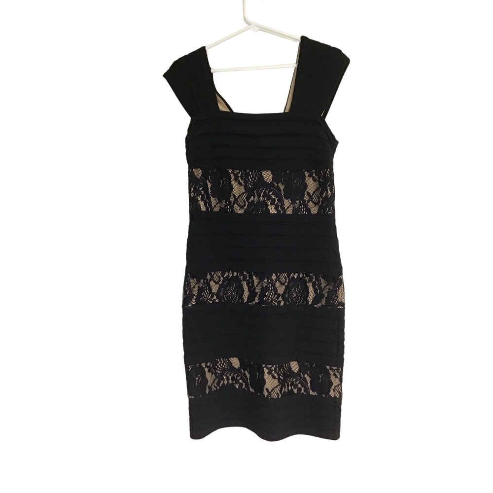 Adrianna Papell Black Lace Formal Dress Size 10‎